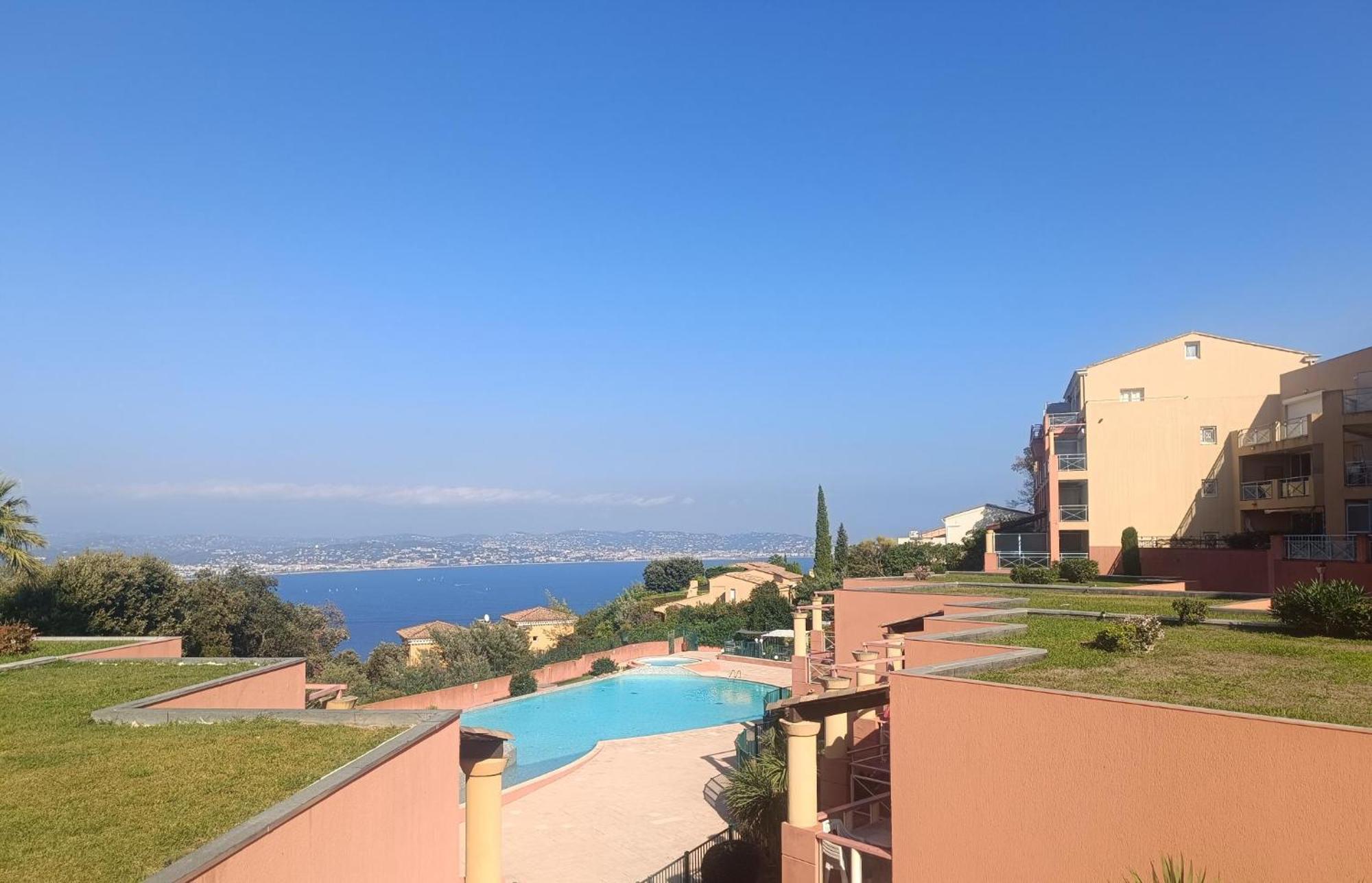 Magnifique Vue Mer Et Piscine - Les Cles De L Esterel Théoule-sur-Mer Екстериор снимка
